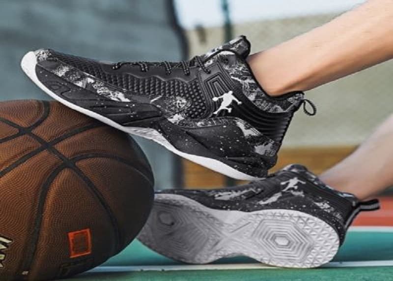 Best Basketball Shoes For Boys & Girls